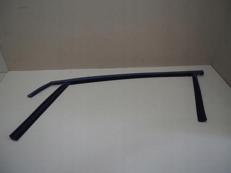 фото №1, Прокладка рамка скло двері лівих передніх ford focus mk3