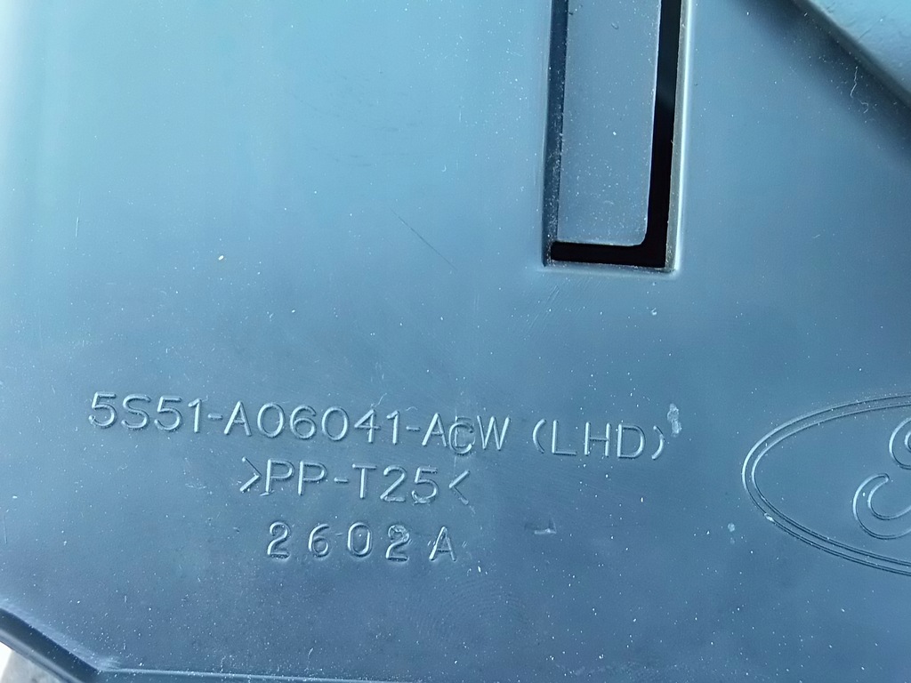 фото №6, Бардачок пассажира ford ka mk1 1.3 b 96-08 europa