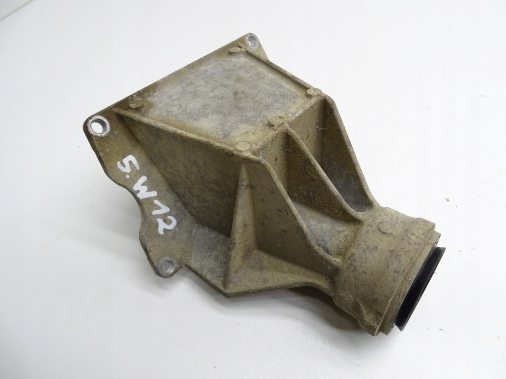 фото №1, Опора кронштейн кронштейн полуось bmw x1 e84 2.0 d 7575061