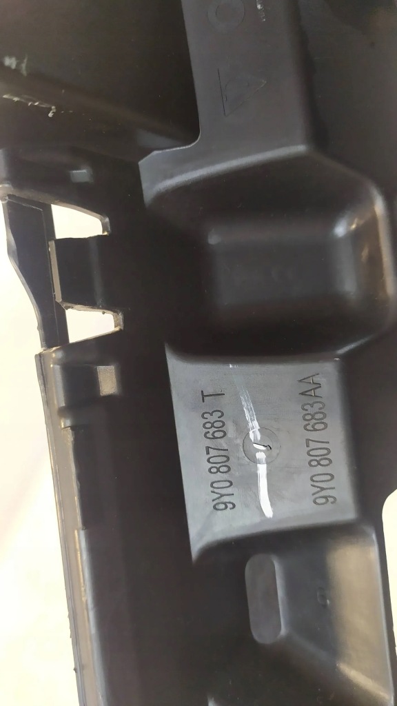 Решітка бампера porsche cayenne iii Ціна