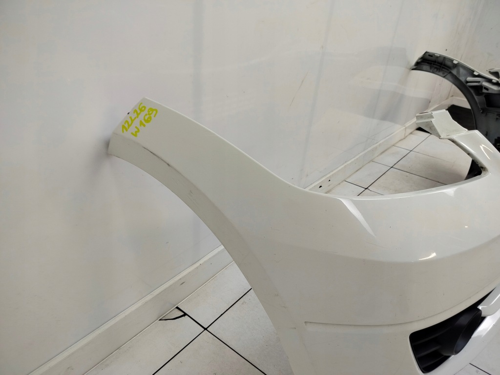 Mercedes w169 рестайлинг  08r- бампер перед передний 650 Киев