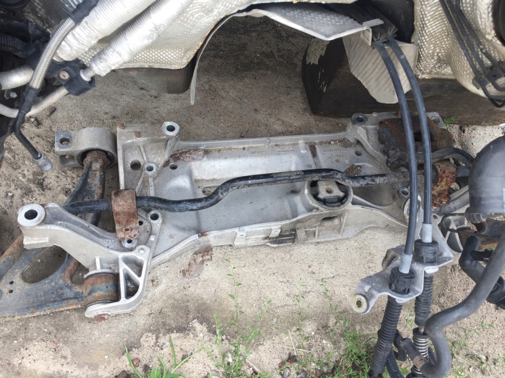 фото №1, Подрамник подрамник подрамник audi a3 8p 1,6 mpi