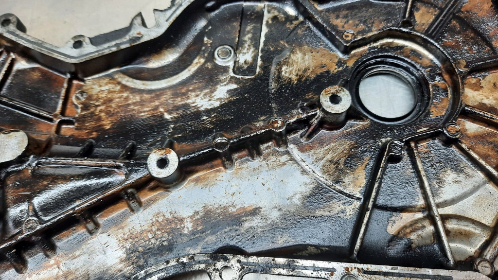 фото №14, Корпус крышка распределительного вала 1s7g-6059-aj ford mondeo mk3 1.8b