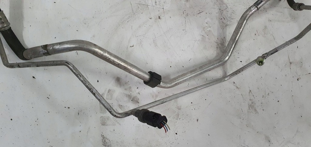 фото №5, Peugeot 5008 1,6 vti шланг провода кондиционера