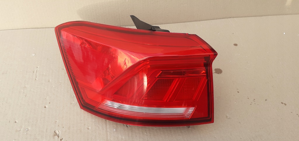 фото №1, Лампа задняя левая vw t-roc led 2ga 2ga945095 oryg