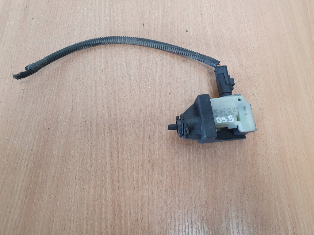 фото №1, Привід кришка заливної пального citroen ds5 2.0