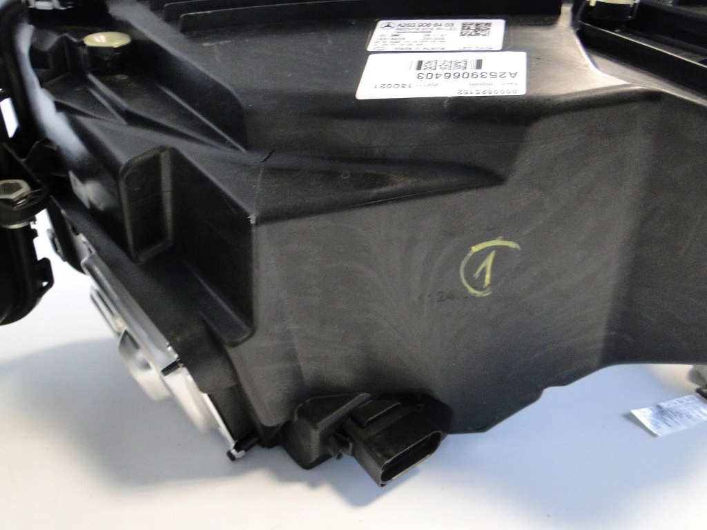 Купить Mercedes glc 253 w253 lift лампа правая led perf