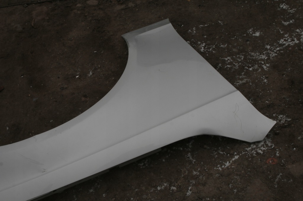 фото №10, Крила правий audi a4 b8