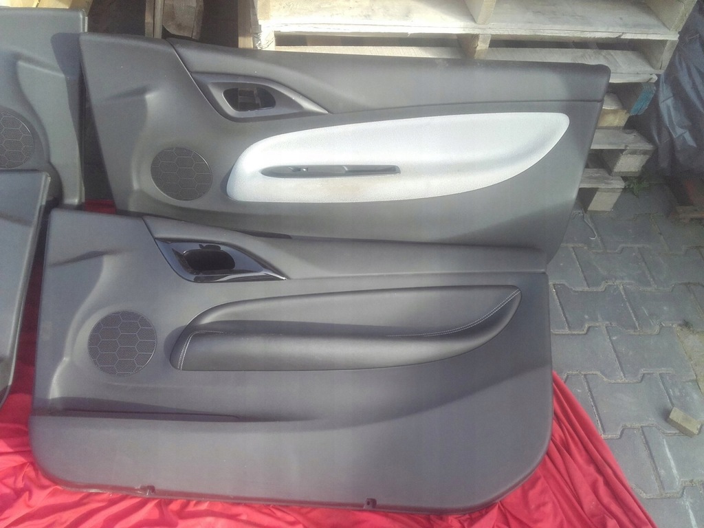 фото №2, Citroen ds3 оббивка двері