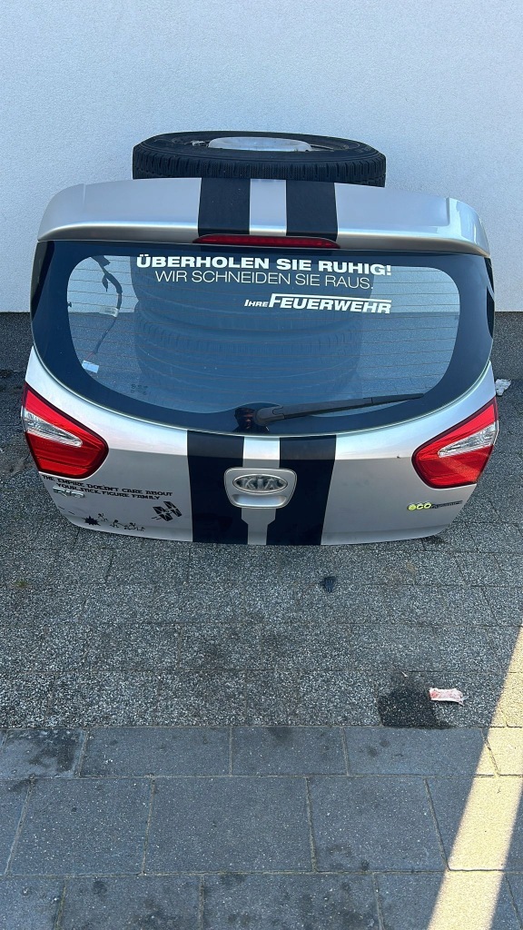 фото №1, Крышка багажника багажника kia rio iii 11- серебристая 5d