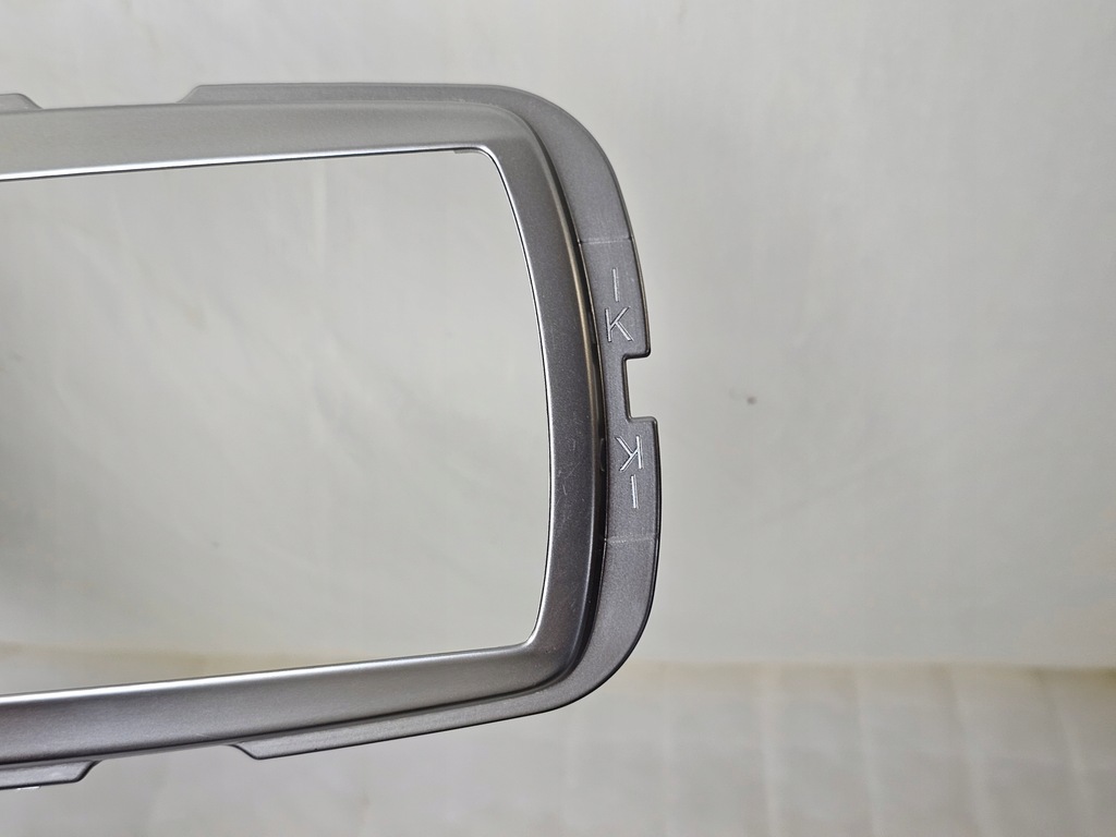 фото №4, Dekor рамка радио переключатель toyota yaris iii