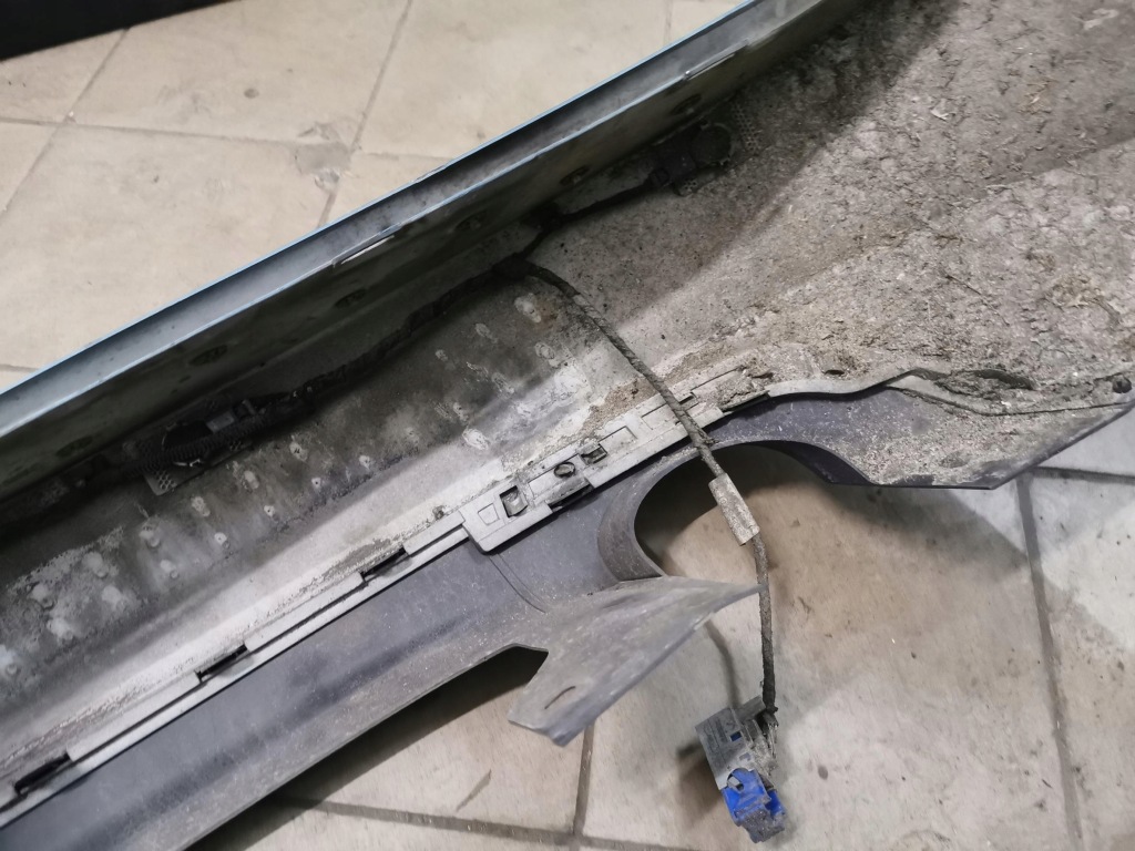 Бампер задний kompletny pdc opel insignia a z22a в Украине