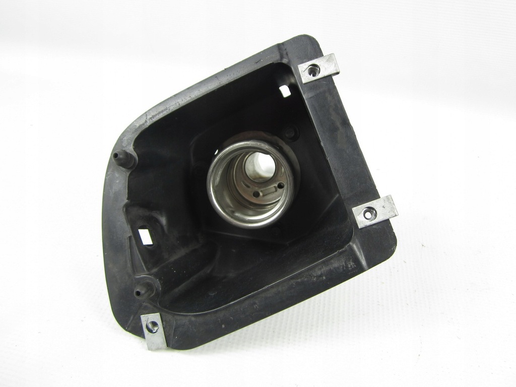 фото №1, Заливная горловина топлива corvette c6 ls2