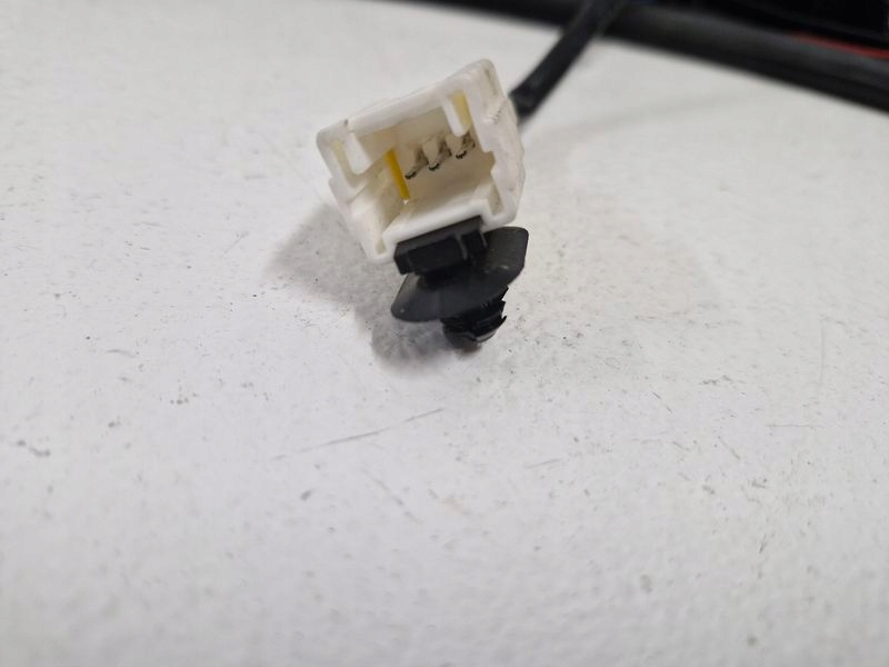 фото №10, Lancia delta 3 iii накладка ручка микровыключатель крышки задняя освещение номерного знака