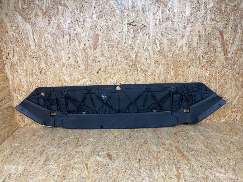 Плита накладка пол под бампер audi a4 b9 8w 8w0807611a s-line 2015- в Украине