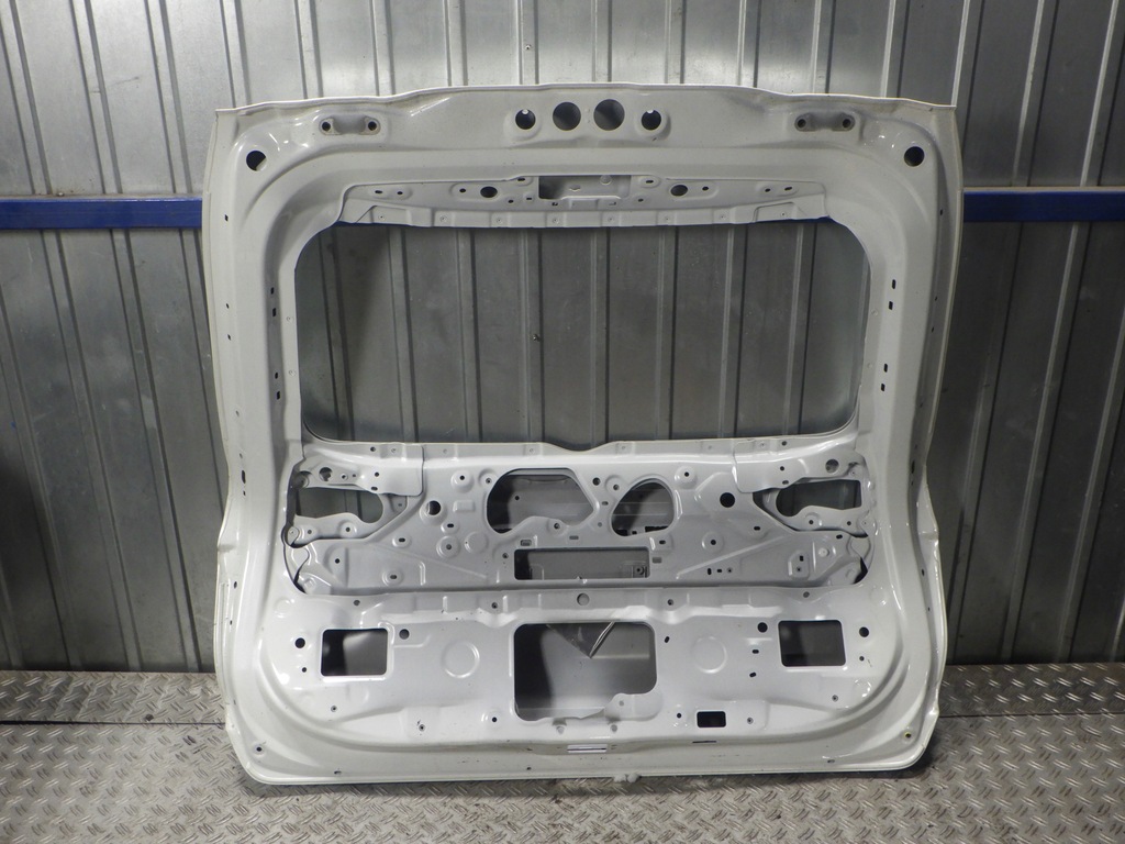 фото №6, Кришка багажника задня багажника toyota rav4 v hybrid