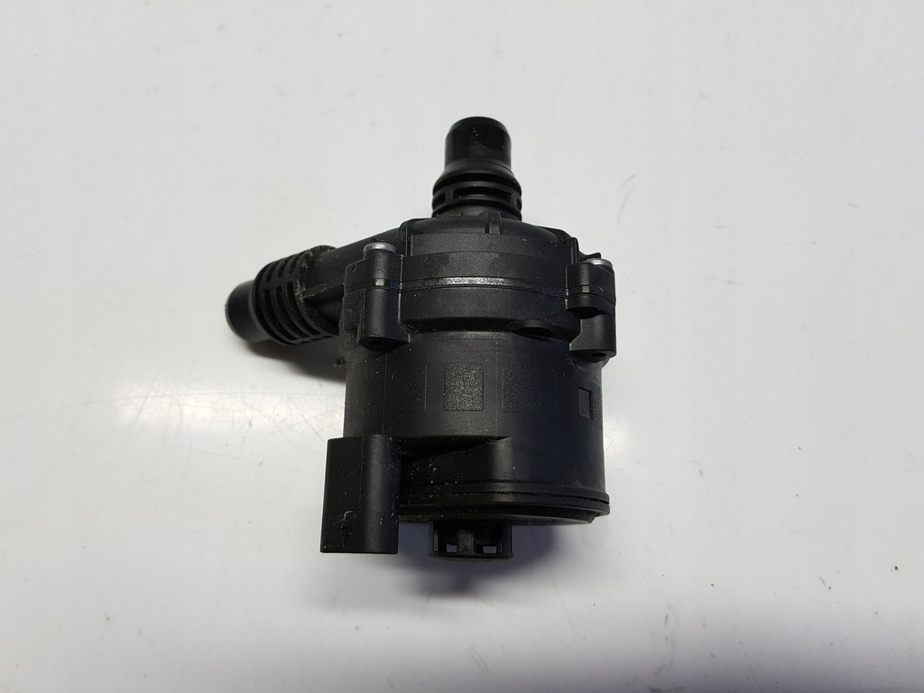 фото №1, Bmw g20 330e bosch дополнительная насос wody