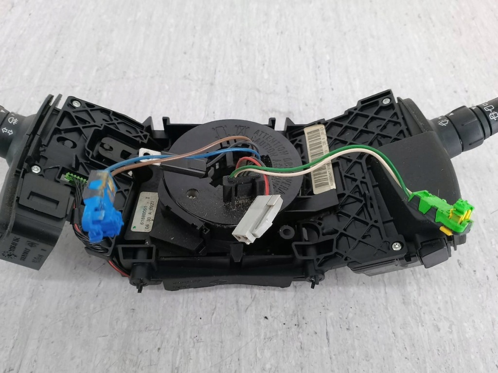 фото №5, Переключатель комбинированный renault scenic ii 03-09 8200220457 1.9 dci