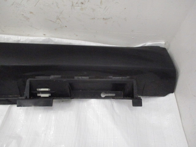 фото №6, Citroen c3 iii правая молдинг накладка порог