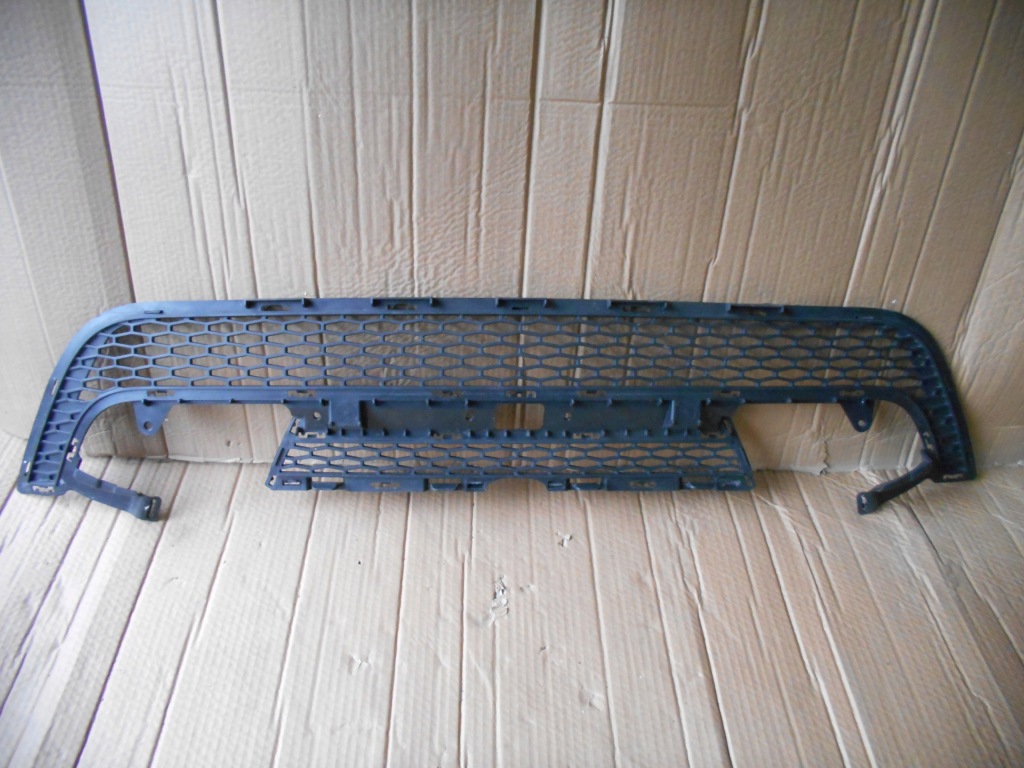 фото №1, Решётка решётка радиатора бампера range rover evoque lift