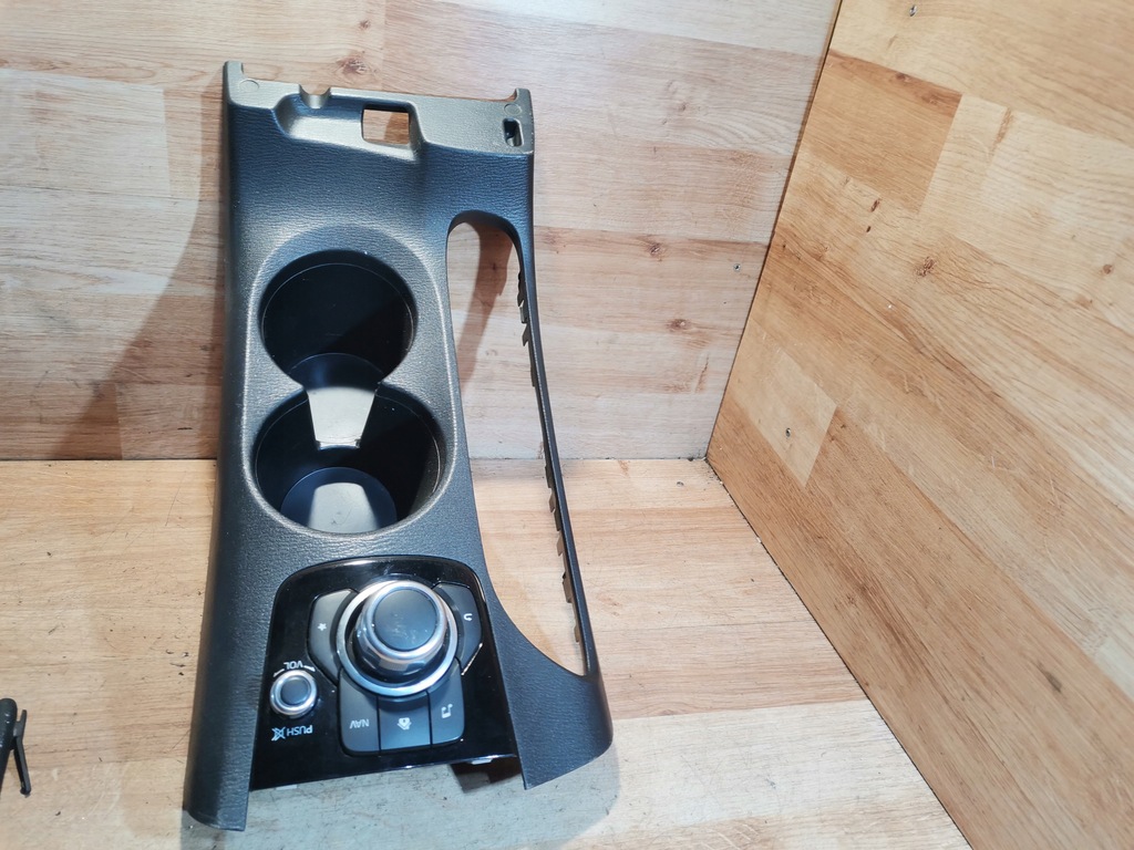 фото №9, Панель керування перемикач радіо mazda 3 bm skyactiv bhn166cm0c