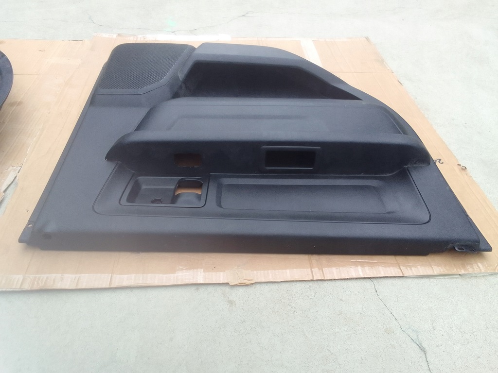 фото №9, Dodge ram 1500 iv 09- обшивка двері лівий правий задня crew cab usa