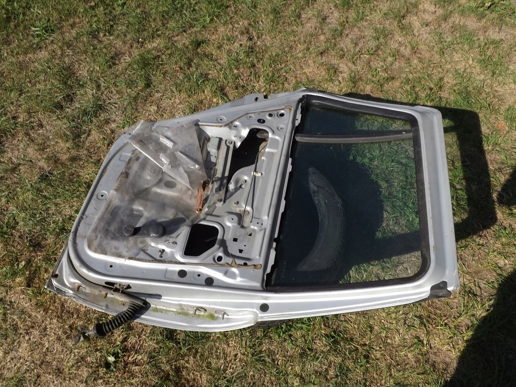 фото №10, Nissan primera p11 kombi дверь левая задние klo kl0