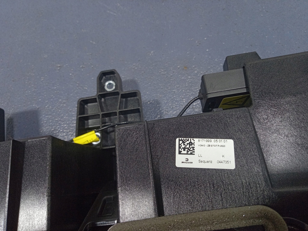 Porsche panamera 971 кронштейн приборная панель приборная 971857289 в Украине