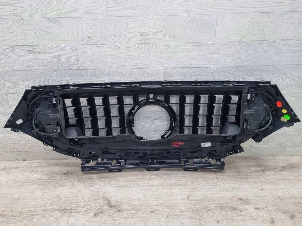 фото №7, Mercedes-benz e w214 2024 перед решётка радиатора радиатора / решётка радиатора