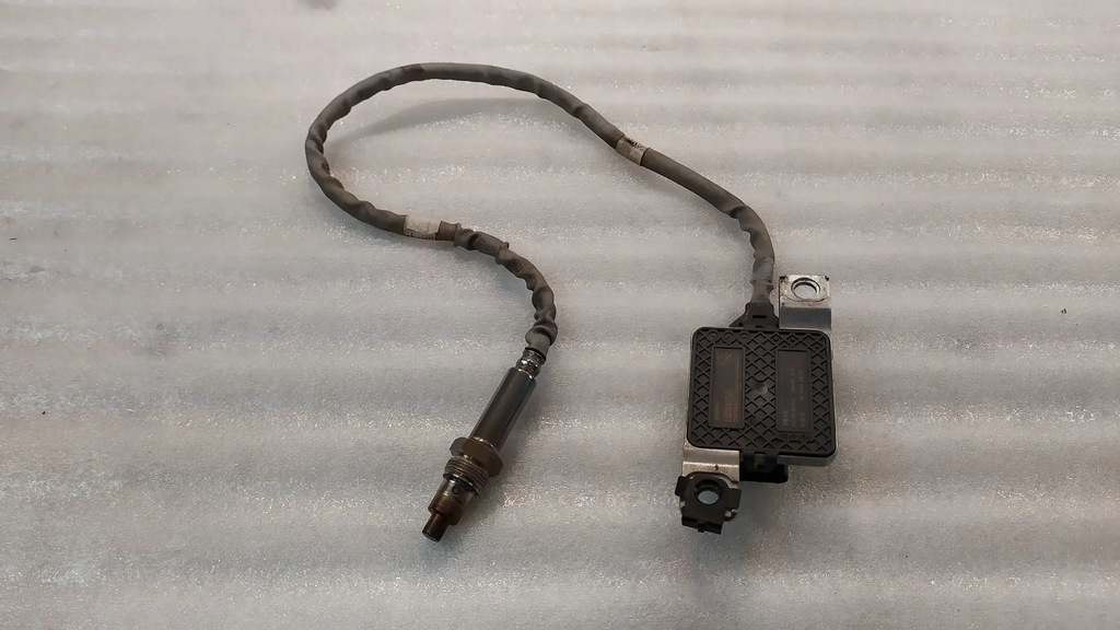 фото №1, Датчик лямбда-зонд 04l907805ce skoda octavia mk4