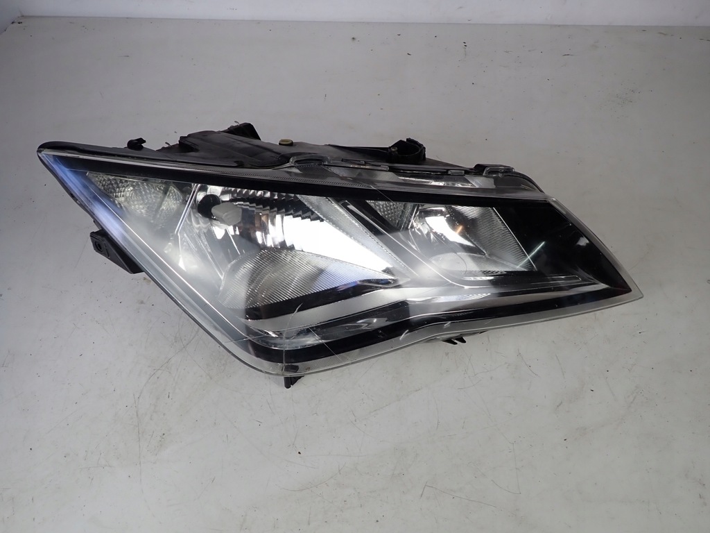 фото №1, Фара лампа передняя правая правый перед seat leon 5f1941006