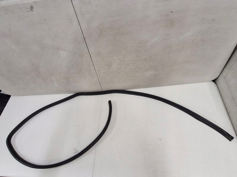 фото №1, Toyota matrix 2 ii e140 прокладка двері лівий задня ліва задня кузовна