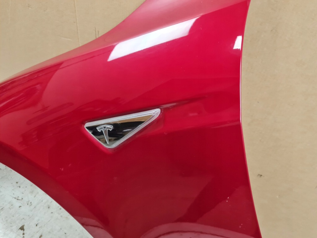 2014 tesla model s крило 600588800d Ціна