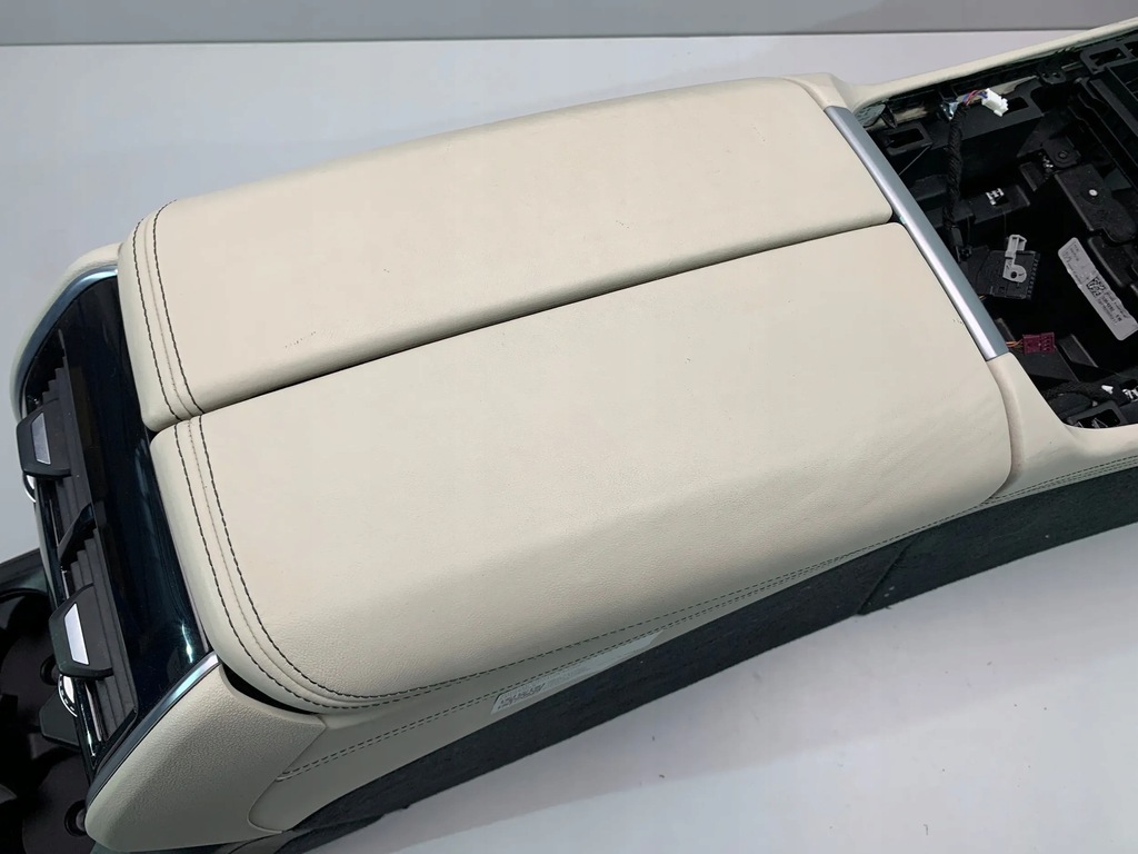 фото №6, Bmw x7 g07 туннель средний подлокотник elfenbein weiss nappa