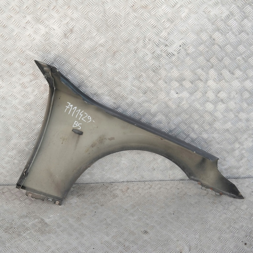 Bmw e60 e61 крыло  левое  передний черный sapphire Оригинал