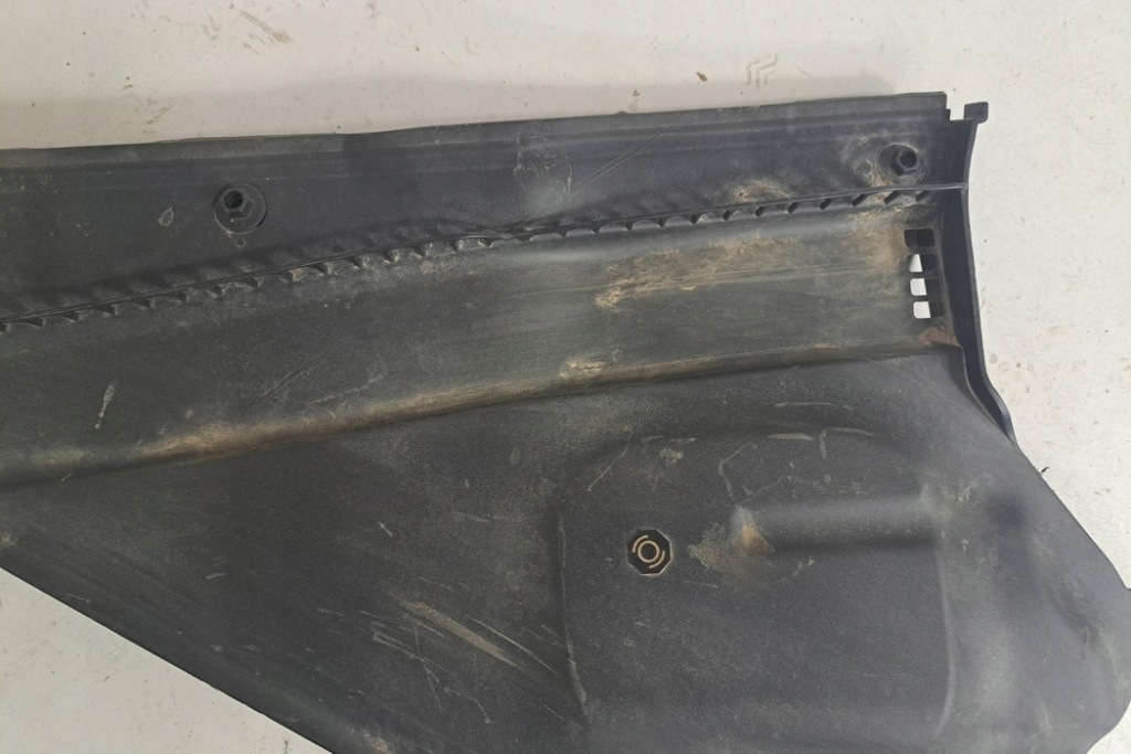 фото №9, Пластик двірник передніх bmw 3 f30, f80 7405638 2.0l бензиновий 180kw