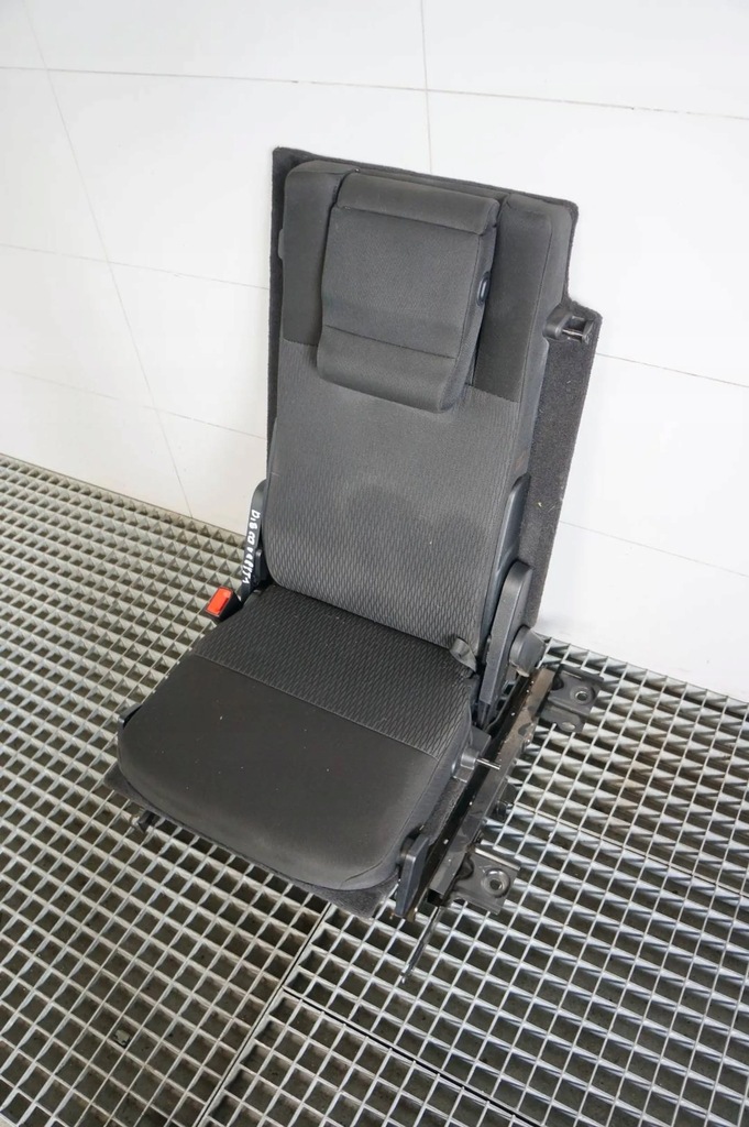 фото №3, Сиденье правый задняя land rover discovery iv 3 ряд