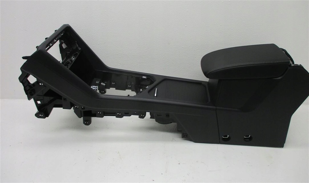 фото №10, Тунель середній підлокітник tiguan ii 5nc863241a