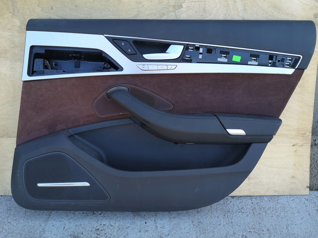 фото №1, Обшивка двері правий задня audi a8 d4 long europa