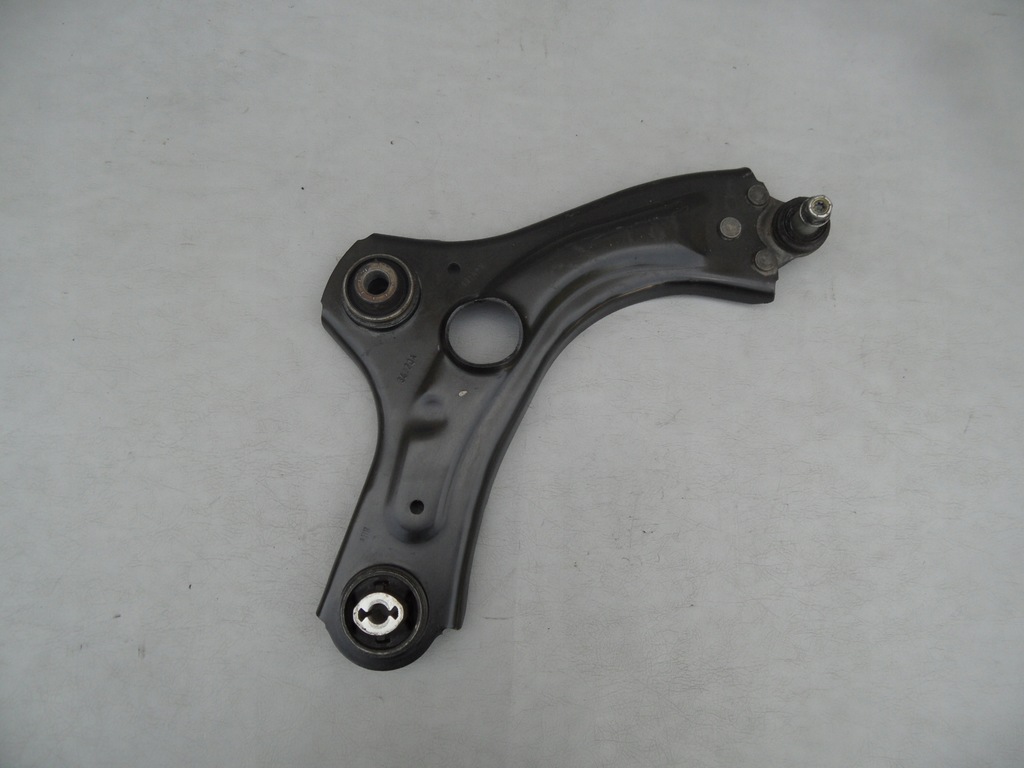 фото №1, Рычаг правый перед renault clio v