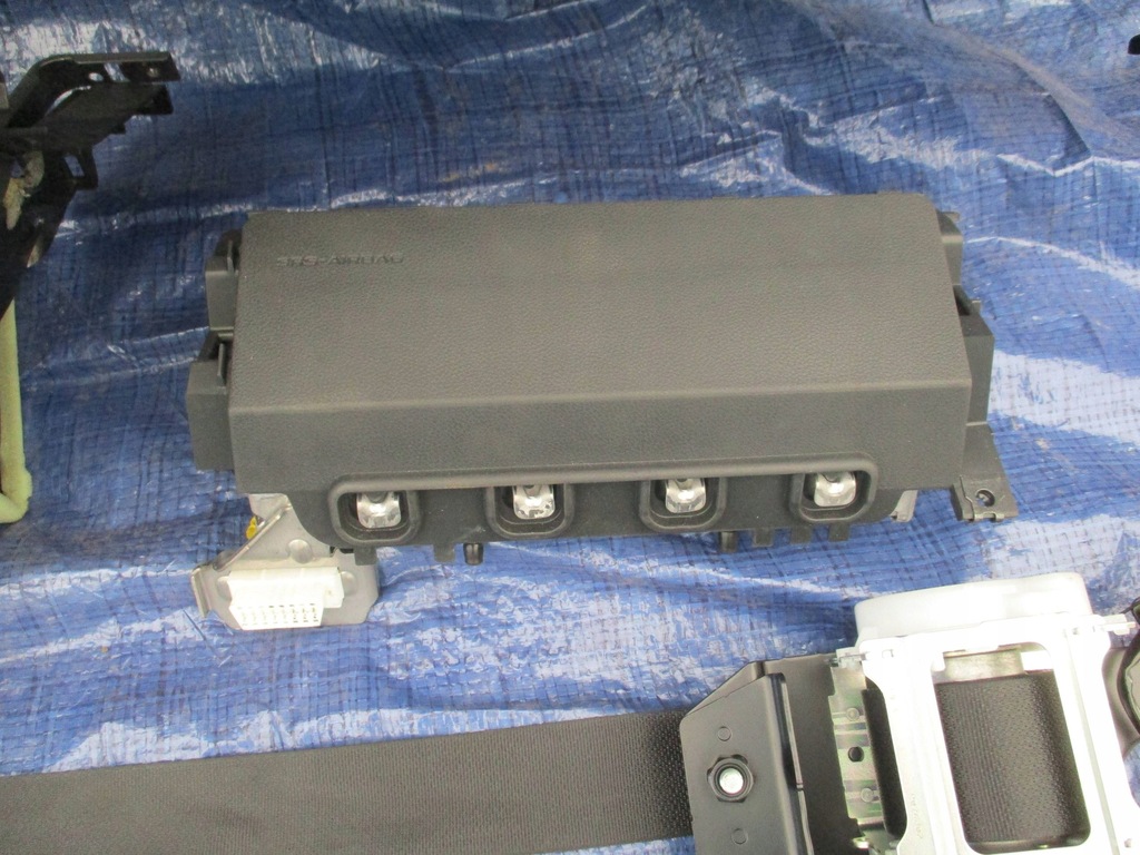 фото №8, Консоль приборная панель подушка безопасности subaru forester v sk 19- europa комплект ремни подушки безопасности