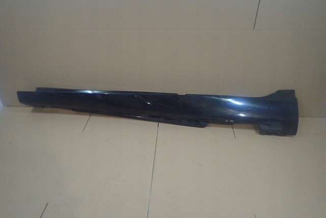 фото №1, Молдинг порог левая порог левый volvo v40 2012-