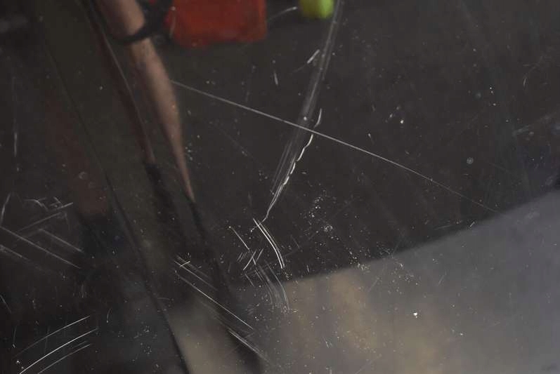 фото №6, Капот кришка двигуна czarna nissan x-trail 1 i t30 01-07