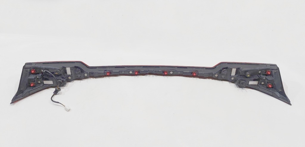 Купить Фара led накладка крышки задний  lexus ux 18r