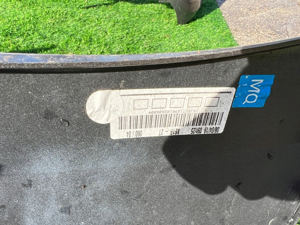 Renault kangoo бампер задний новый kompletny pdc 8200436723 в Украине