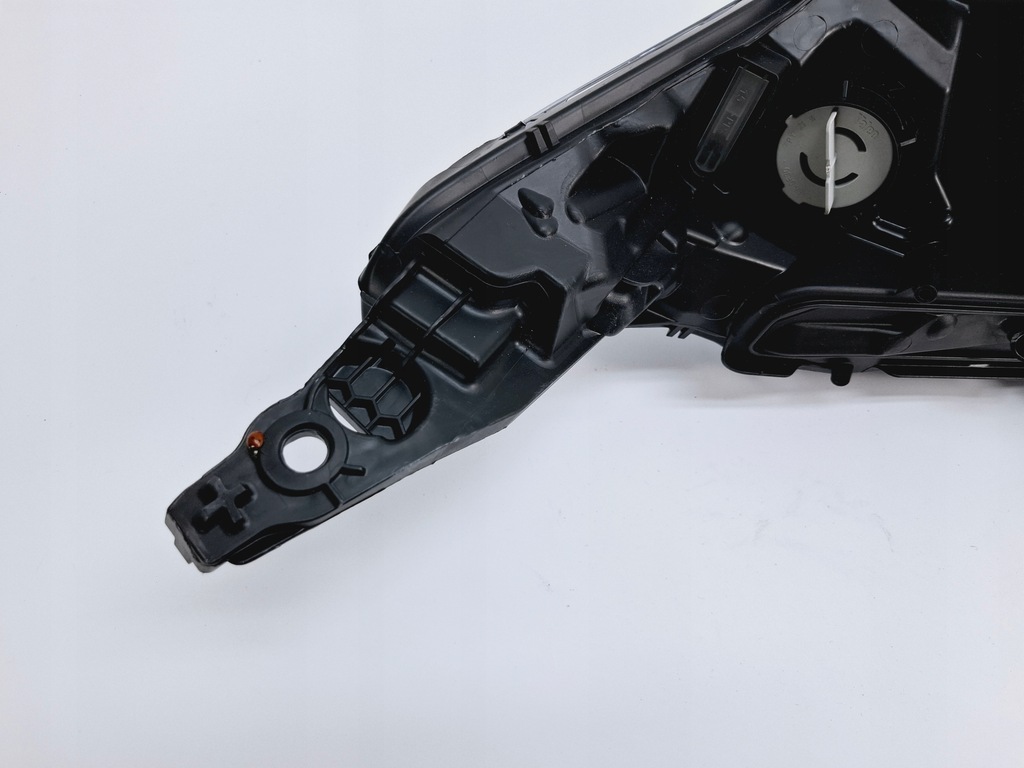 фото №12, Лампа правый перед передняя правая peugeot 208 i lift 2019- #061