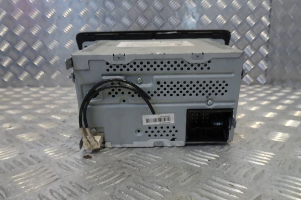 фото №3, Skoda rapid - радиопроигрыватель 5j0035161e