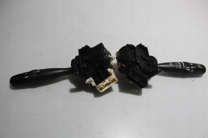 фото №1, Переключатель комбинированный света corolla ix e12