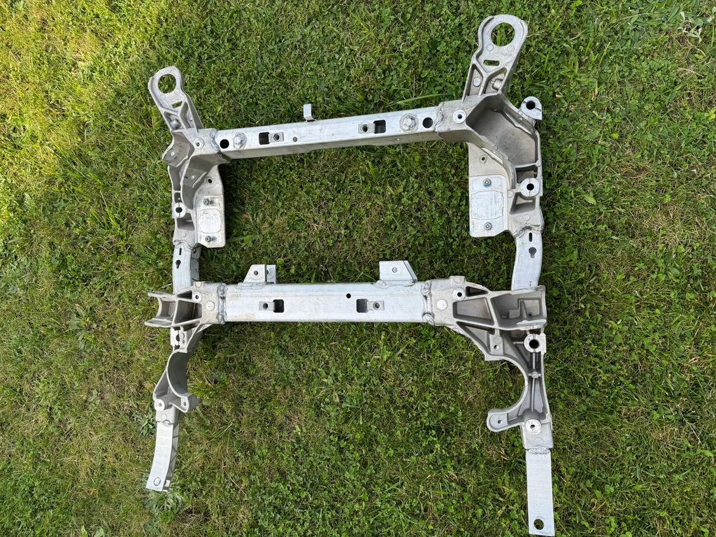 фото №13, Chevrolet camaro ss/zl1 передние подрамник 2016+