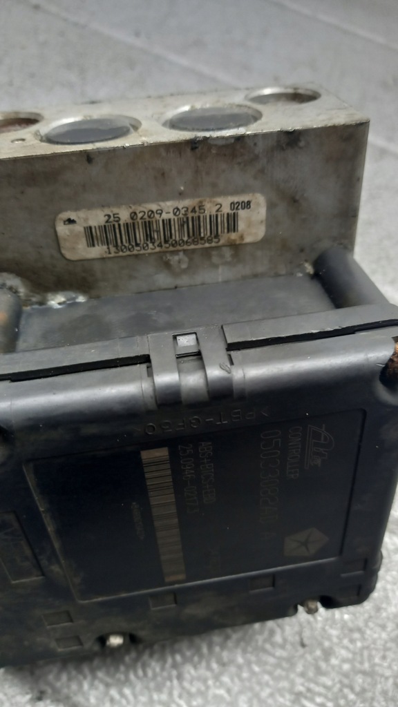 фото №4, Насос abs chrysler pt cruiser 01r